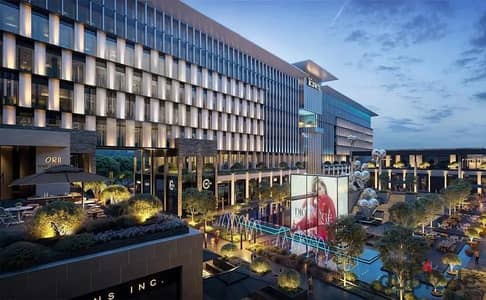 مكتب 72 متر متشطب بالكامل برايم لوكيشن بجوار مول العرب في Ever Mall