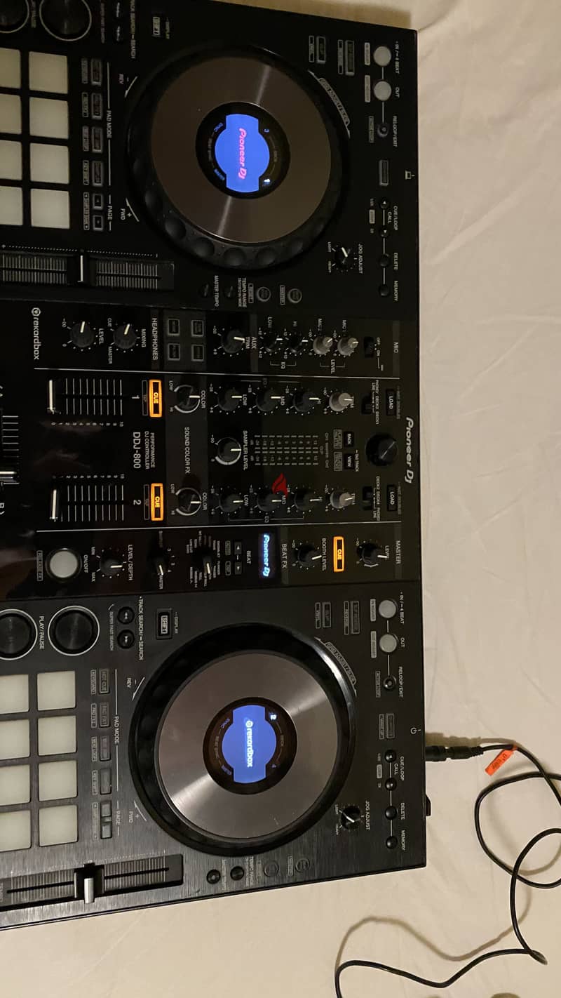 Pioneer dj 800 1