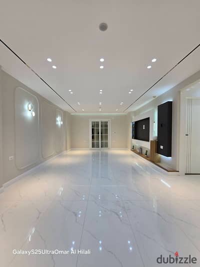 Apartment 180 meters excellent loading front facade "],
language_detected
arabic