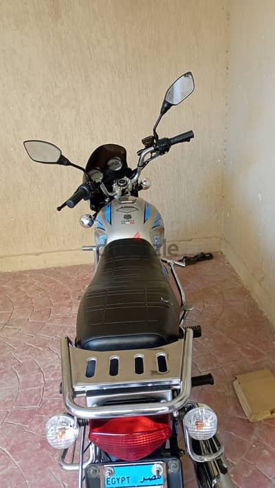 موتوسيكل فيجورى 200