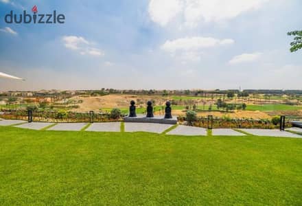 فيلا فاخرة تطل علي الجولف للبيع في اب تاون كايرو - المقطم - القاهرة