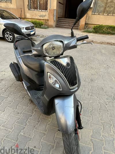 سكوتر اس واي ام سيمفوني اس ١٥٠ سي سي موديل ٢٠٢١