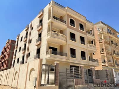 من المالك دوبلكس بجاردن للبيع ٤ غرف نوم 380 م استلام فوري بالأندلس بأميز لوكيشن فيو جاردن بالقرب من هايد بارك في أميز لوكيشن  بالتجمع الخامس