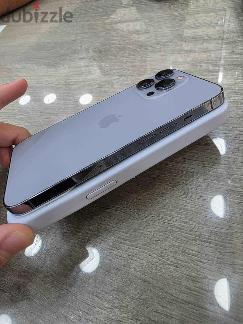 Apple - iPhone 13 Pro 1