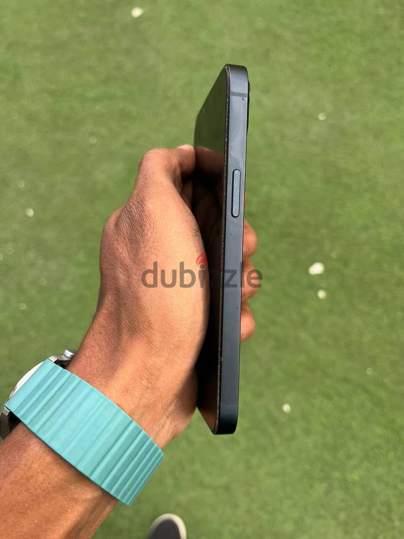 Apple - iPhone 13 4