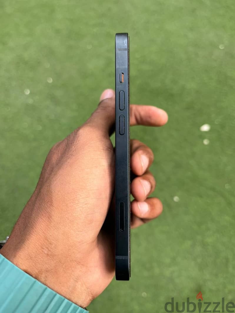 Apple - iPhone 13 8