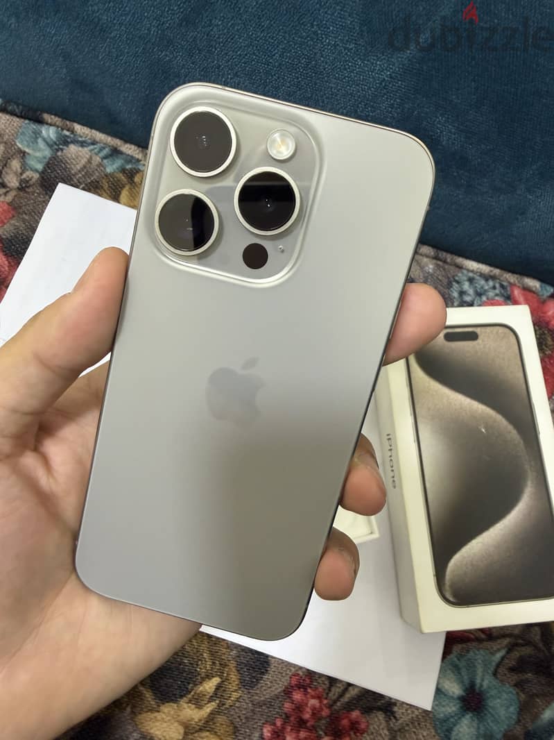 Apple - iPhone 15 Pro 8