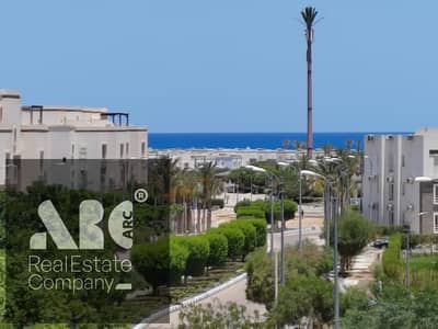 دوبلكس أرضي للإيجار في أمواج سيدي عبد الرحمن | 3 غرف + جاردن خاصه