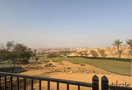 فيلا مستقلة فاخرة للبيع في Uptown Cairo – Alba Spendia - المقطم - القاهرة