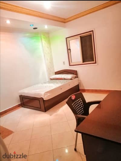 Single room from the owner on Al-Tayaran Street