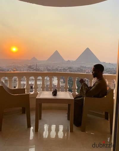 بيتك علي فيو الاهرامات مبني و جاهز للمعاينه أستثمار يومي 150 دولار استديو للبيع كمبوند فيو الاهرامات و المتحف