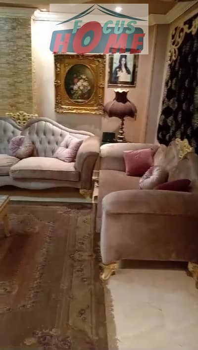 شقة للبيع علي شارع فيصل الرئيسي بسعر وموقع مميز الجيزة Apartment for sale on the main Faisal Street