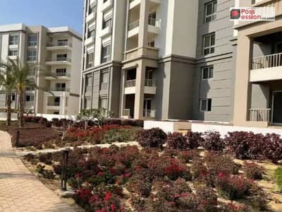Apartment for Sale Hyde Park Central New Cairo, Prime Location Beside Mountain View & Palm Hills Next to Mivida & Lake View
