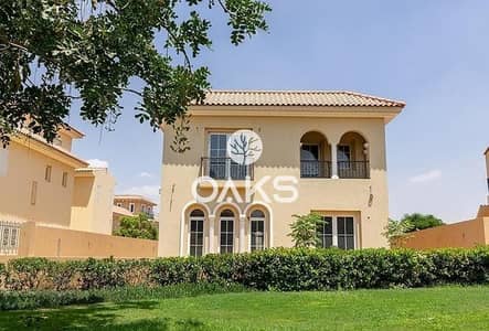 فيلا مميزة للبيع في هايد بارك هايد بارك في كمبوند ساكن وعايش في قلب القاهرة الجديدة  بالقرب من الجامعة الأمريكية وشارع التسعين بالتقسيط علي 10 سنين.