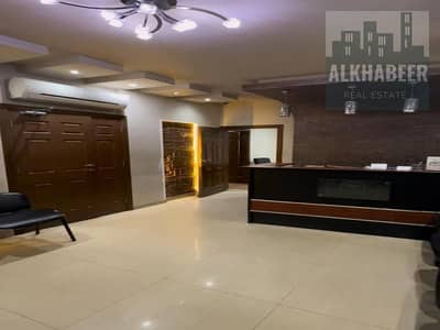 عياده او مركز طبي مجهز ومكيف بالكامل بموقع مميز بالمهندسين