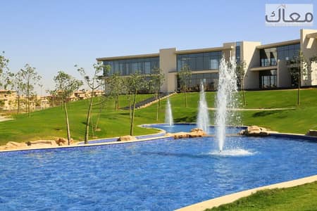 توين هاوس 282 متر داخل كمبوند La Vista City – استلام فوري.