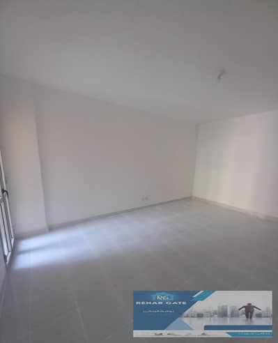 Unfurnished apartment for rent in Al Rehab, 131 sqm, located next to Avenue Mall on the first floor with an open view. Unfurnished apartment for rent in Al Rehab, 131 sqm, located next to Avenue Mall on the first floor with an open view.