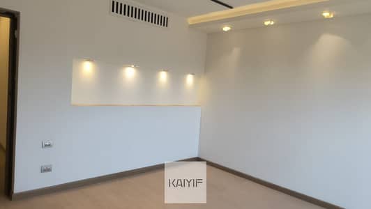 دوبلكس للإيجار في جاليريا مون فالي بالقاهرة الجديدة Galleria Moon Valley New Cairo تشطيب فاخر مع مصعد داخلي وحمام سباحة خاص ومطبخ خارجي جاهز للسكن