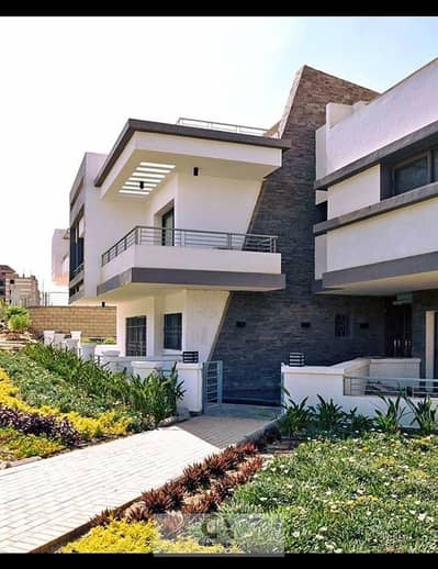 Apartment for sale, 3 bedrooms, in Fifth Settlement, Taj City. Cash price or installments over 12 years with 0% down payment through Madinet Misr | Ne