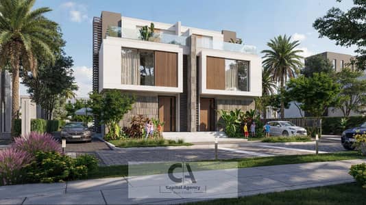 Family house penthouse for sale with a private roof in El Patio Jade, in the heart of the New Administrative Capital, next to La Vista City, with a 5%