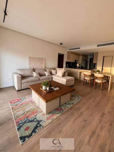 Apartment for rent in Lake View Residence, finished with modern furniture and a fully equipped kitchen, in the heart of Fifth Settlement on South 90th