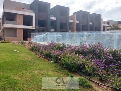 Villa for sale in the Fifth Settlement in front of the American University, Midtown Compound, with a cash discount | or a 10% down payment and install