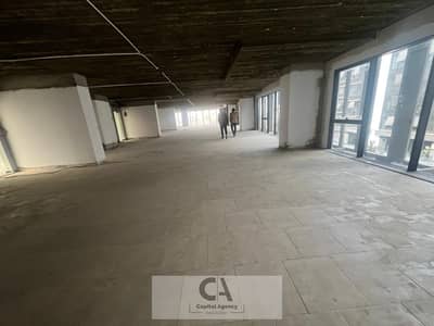 Office space for rent, 670 sq m, in a prime administrative building near Downtown and CFC - finished with air conditioning - Fifth Settlement
