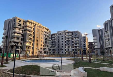 Apartment for sale in the most prestigious compound in the New Capital Blue Vert near the Ministries District and Downtown - Prime location