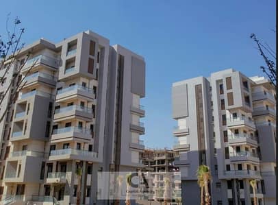 Apartment 3 bedrooms for sale in the most prestigious compound in the New Capital Blue Vert near the Ministries District and Downtown - Prime location