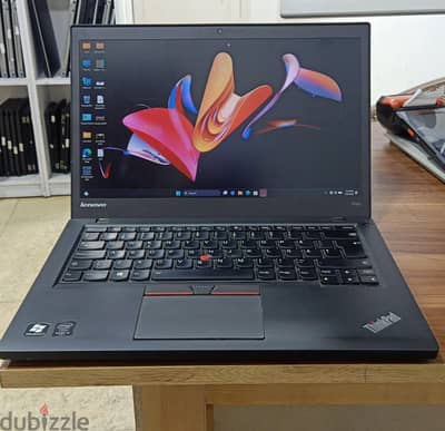 Lenovo ThinkPad T450s | Core i5 | RAM 8GB | SSD 128GB | شاشة 14 بوصة