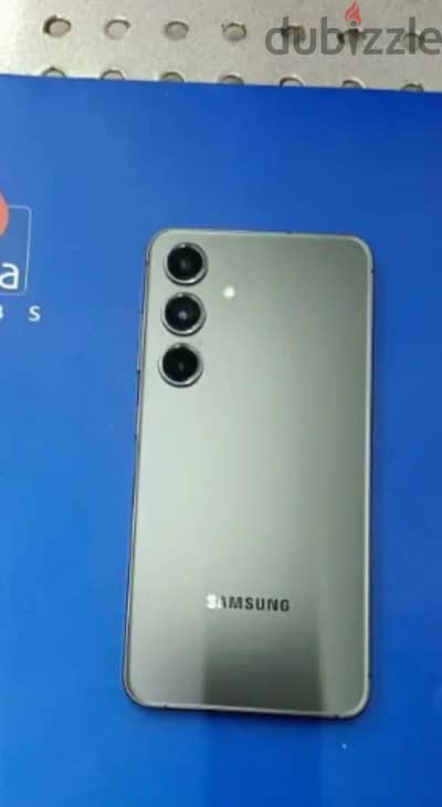 Samsung S24
