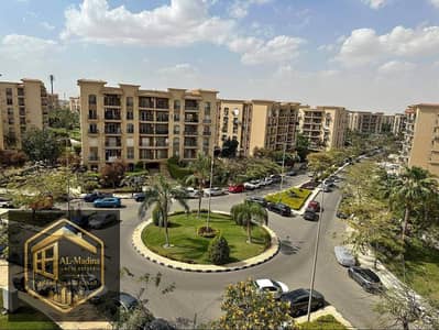 فرصة للبيع شقة 162م بافضل سعر في السوق بحري فيو مفتوح بجوار مول افينيو 3 غرف 3حمام ماستر