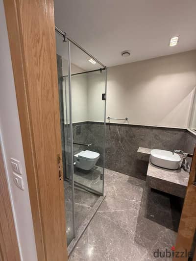 Apartment for sale in a prime location! || Directly on the Central Axis, next to the British University in the New Capital.