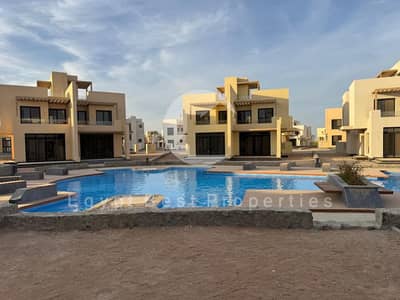 HOT Price Ready to Move Twin Villa Direct on Pool for sale in Makadi Heights Resale Red Sea
