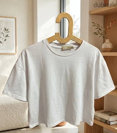 Basic white Top | Brand: OR 