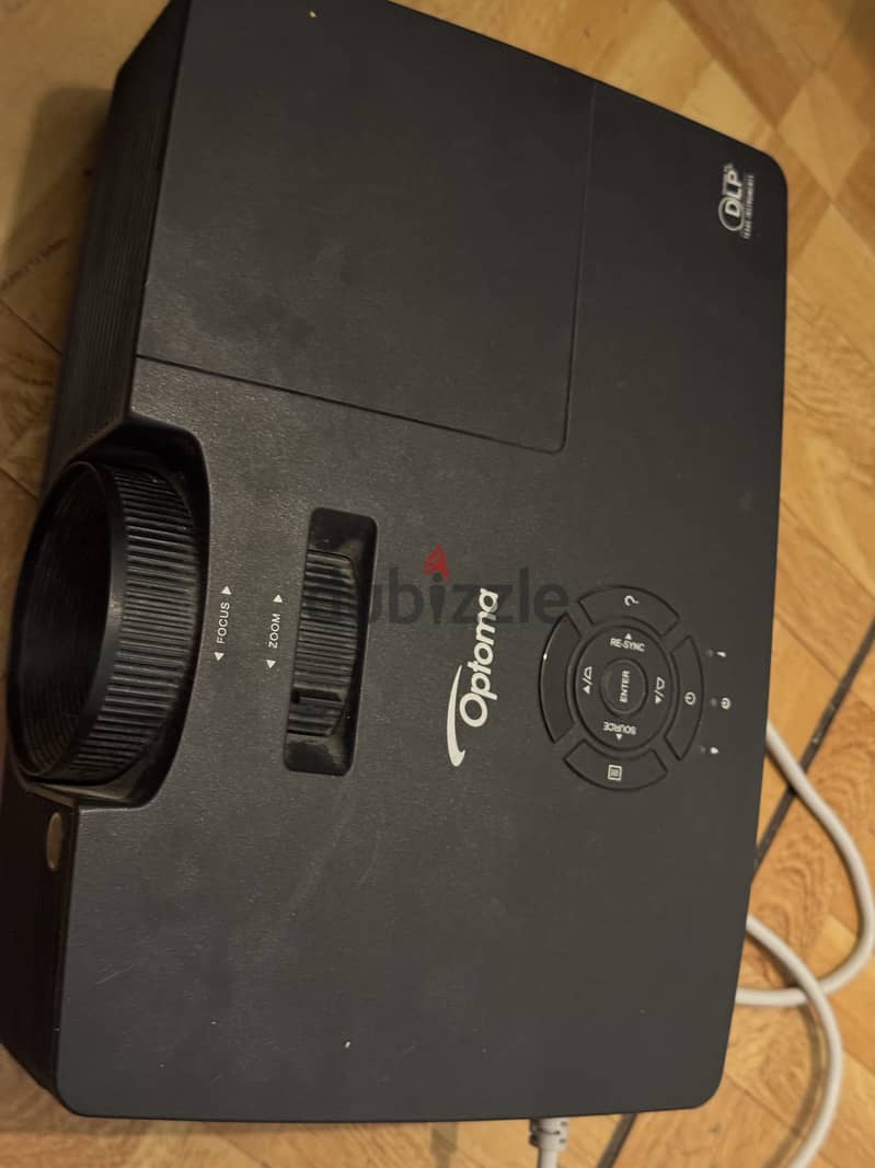 Optama projector 3