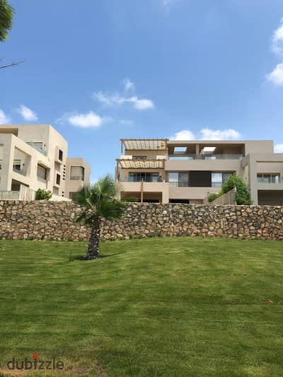 شاليه لقطة للبيع في هاسيندا بي220 م استلام فوري اقل سعر في الماركت تشطيب سوبرلوكس مفروشة بالكامل