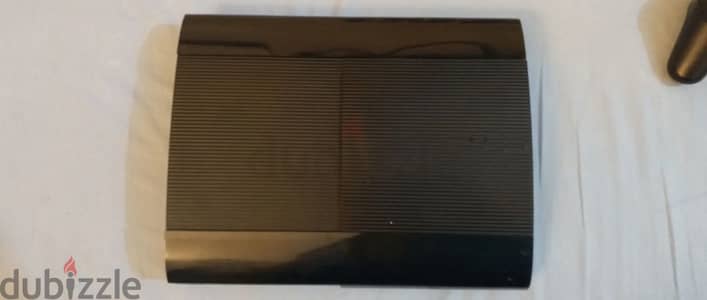 PlayStation three super slim 500gb