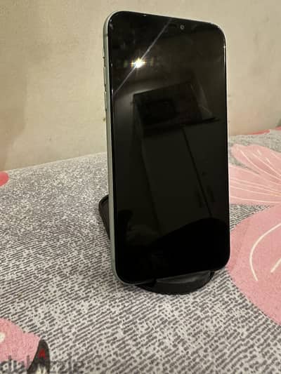 Apple - iPhone 11