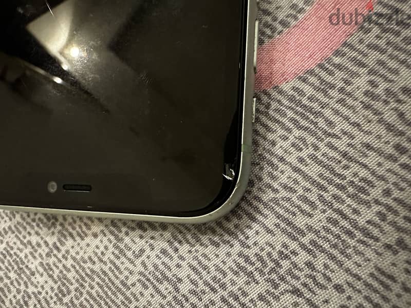 Apple - iPhone 11 3