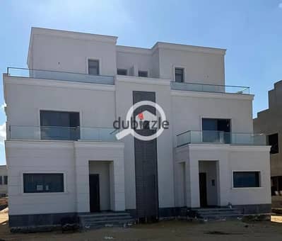 توين هاوس للبيع في نايا ويست، زايد الجديدة | متشطبه بالكامل | موقع مميز -  تصميم عصري