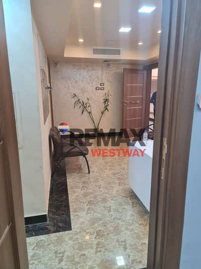 مكتب للايجار في قلب الشيخ زايد موقع مميز جدا بسعر مميز office for rent in the heart of el sheikh zayed very prime location with attractive price