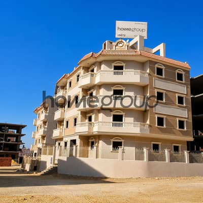 شقة للبيع استلام فورى بالسعر القديم فى التجمع الخامس من المالك مباشرة