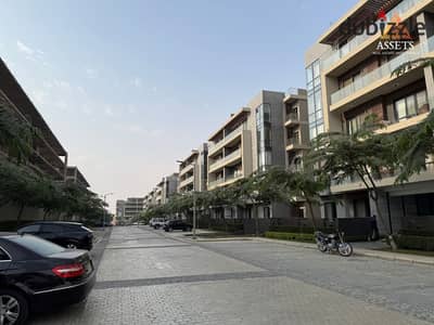Receive immediately at the lowest price a 164m² semi-finished apartment (resale) in Patio Oro La Vista in the Golden Square
