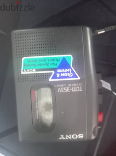Sony Walkman  mp3 & radio player vintage like new
