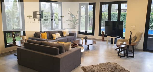 تاون هاوس كورنر للإيجار مفروش بالكامل في Sodic Villette القاهرة الجديدة 308م 4 غرف نوم 4 حمامات حمام سباحة خاص