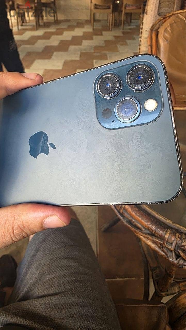 Apple - iPhone 12 Pro Max 3