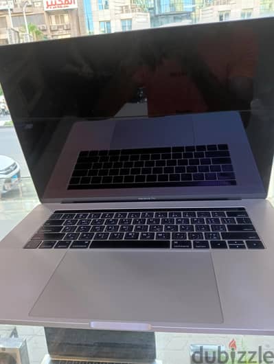 maxBook pro