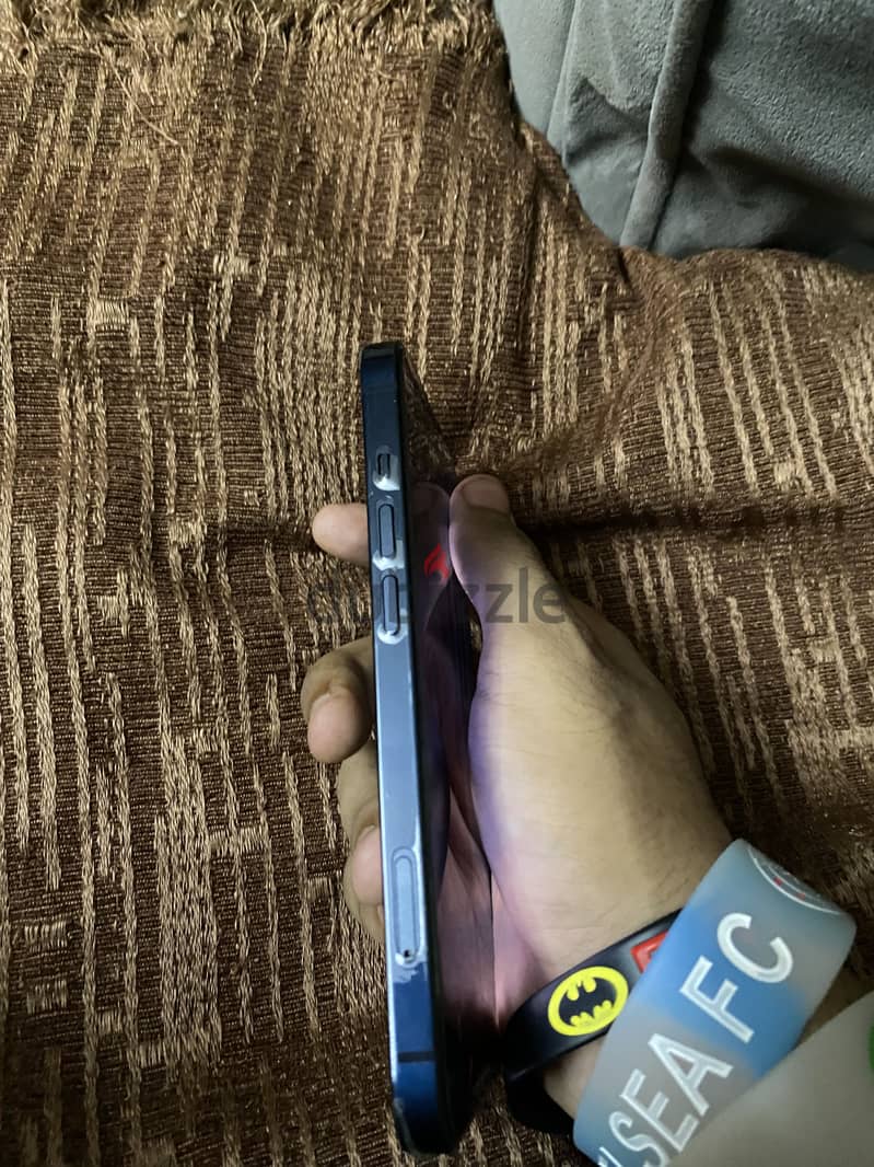 Apple - iPhone 13 1
