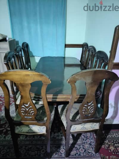 طرابيزه سفره مع ثمانى كراسى للبيع